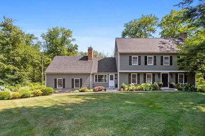 114 Coachmans Lane 1