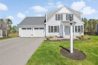 21 Blossom Drive 1
