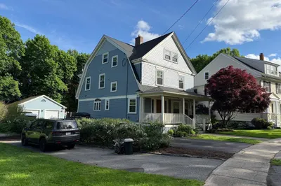 34 Glen Road 1