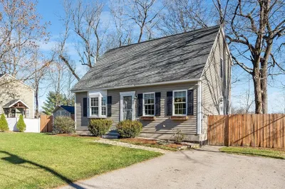 4 Parker Hill Way #C