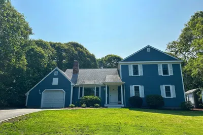 76 Old Hills Road 1