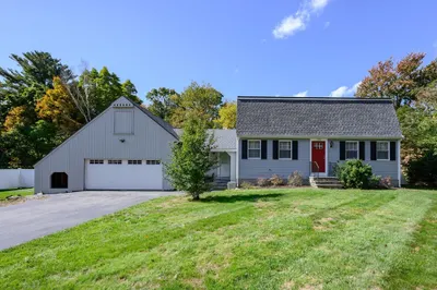 179 Russell Ln