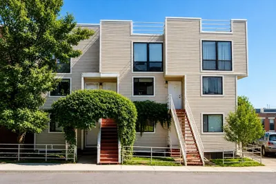 196 Allston St #2 1