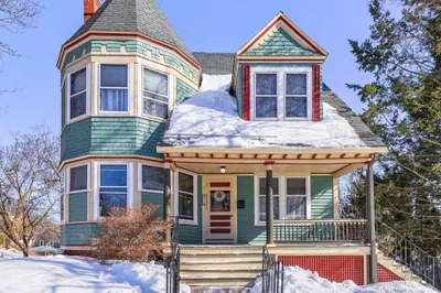 26 Germain St