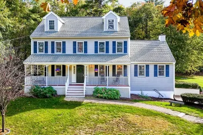 66 Farwell Rd 1