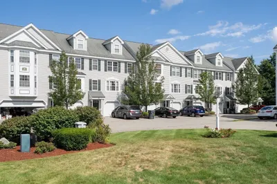 20 Merrimac Way #F