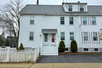 41 Gould St #41