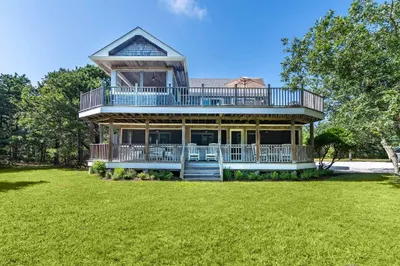 55 Charles Neck Way 1