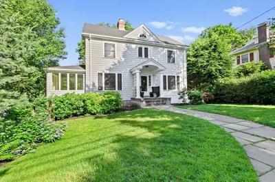 142 Russell Ave 1