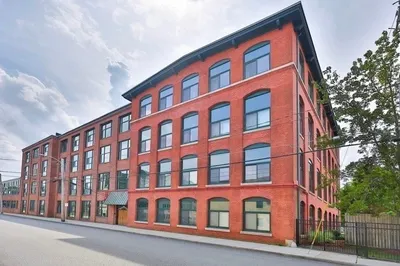 150 Rumford Ave #306 1