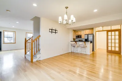 210 Broadway #107