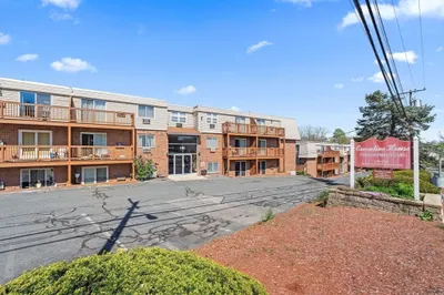 110 Boston Post Rd. E Rd #8 1