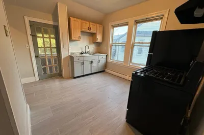 4 Otisfield St #2 1