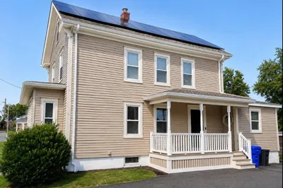 35 Jefferson St 1