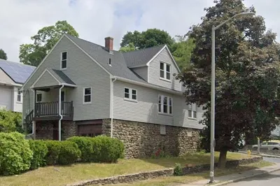 8 Merton Rd