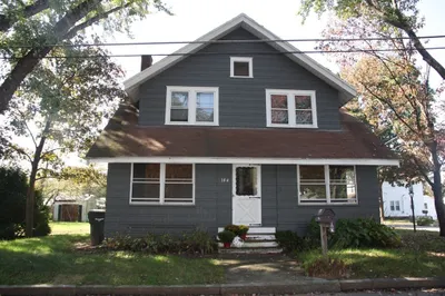 104 Orpheum Ave 1