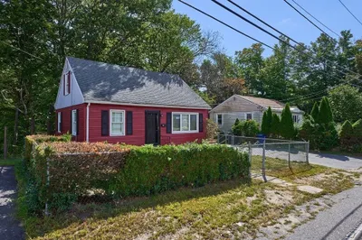 154 Pond Street