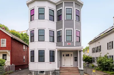 387 Norfolk St 1