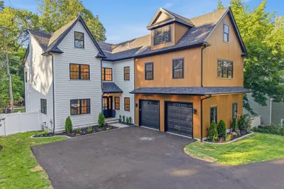 211 High Rock St 1
