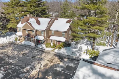 33 Mallard Dr #33 1
