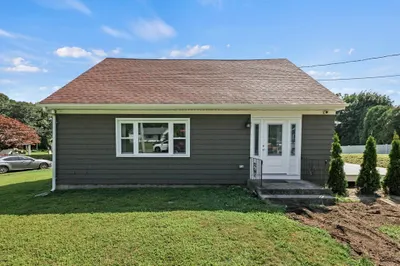 728 Stafford Rd 1