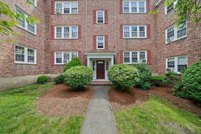 5 Dexter St #4 1
