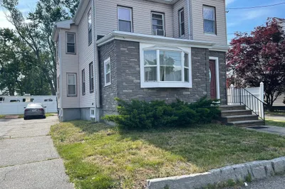 22 Almont St #2 1