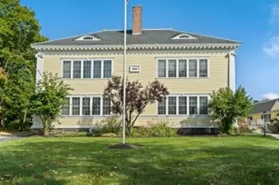 42 Phillips Rd #3 1