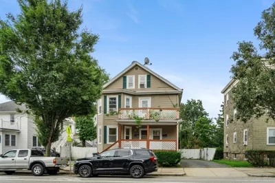 126 Belgrade Avenue #1 1