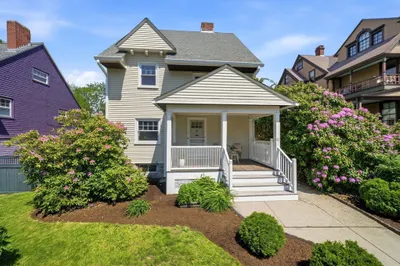 42 Roslin St 1
