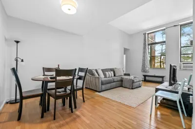 80 Beaumont St ##206