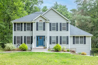 11 Little Turnpike Rd 1