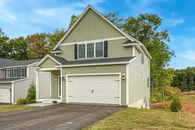 3 Briggs Circle