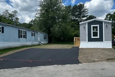 214 Shoreline Drive 1