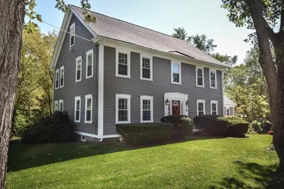 68 Pleasant St 1