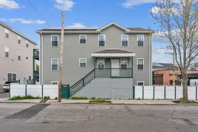 603 Charles St 1