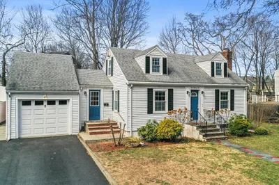5 Cherry Ave 1