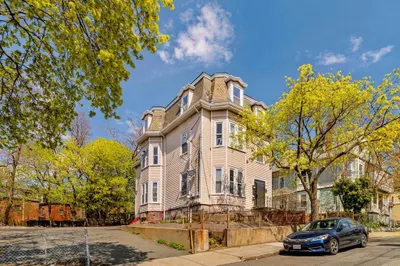 34 Pinckney St