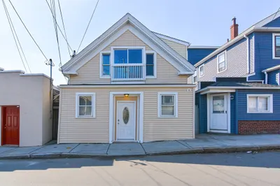 139 Prospect St 1