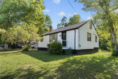 585 South St