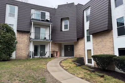 5 Shadowbrook Ln #32
