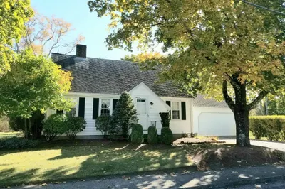 11 Fagan St 1