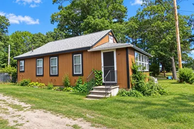 47 Marine Ave