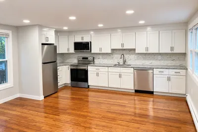 88 Cedar St #5 1