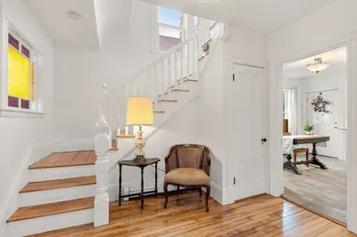 9 W Highland Ave