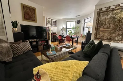 108 Gainsborough Street #105