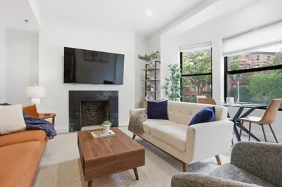 636 Beacon St #206 1