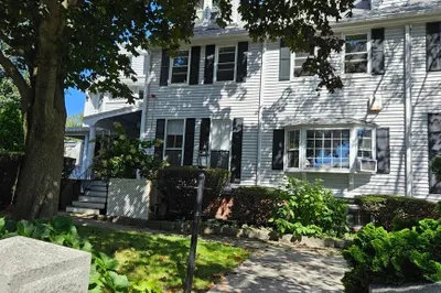 227 Granite St #2C 1