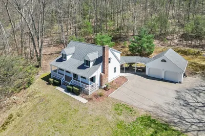20 Upper Hampden Rd 1