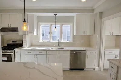 22 Stanley Ave #1